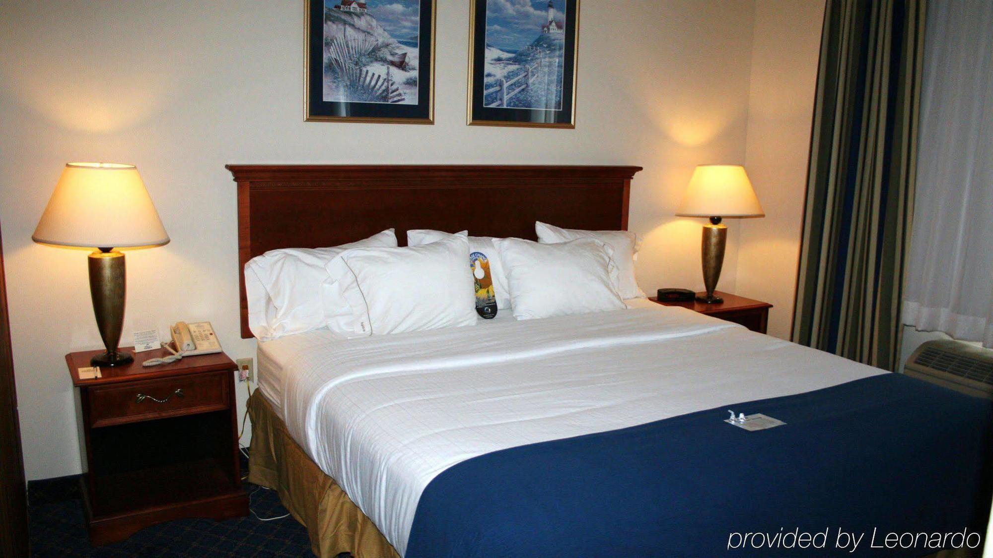 Hotel Baymont By Wyndham Portage Habitación foto